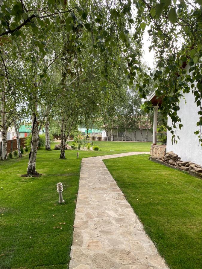Sebeş Country Club La Mesteceni מראה חיצוני תמונה
